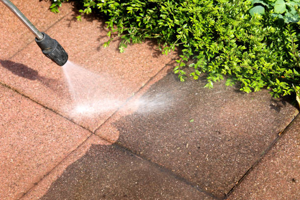 Best Concrete Pressure Washing  in Mchenry, IL